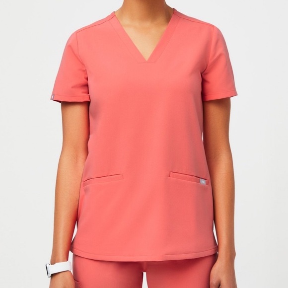 Figs Hot Coral Zamora and Casma Scrub Set